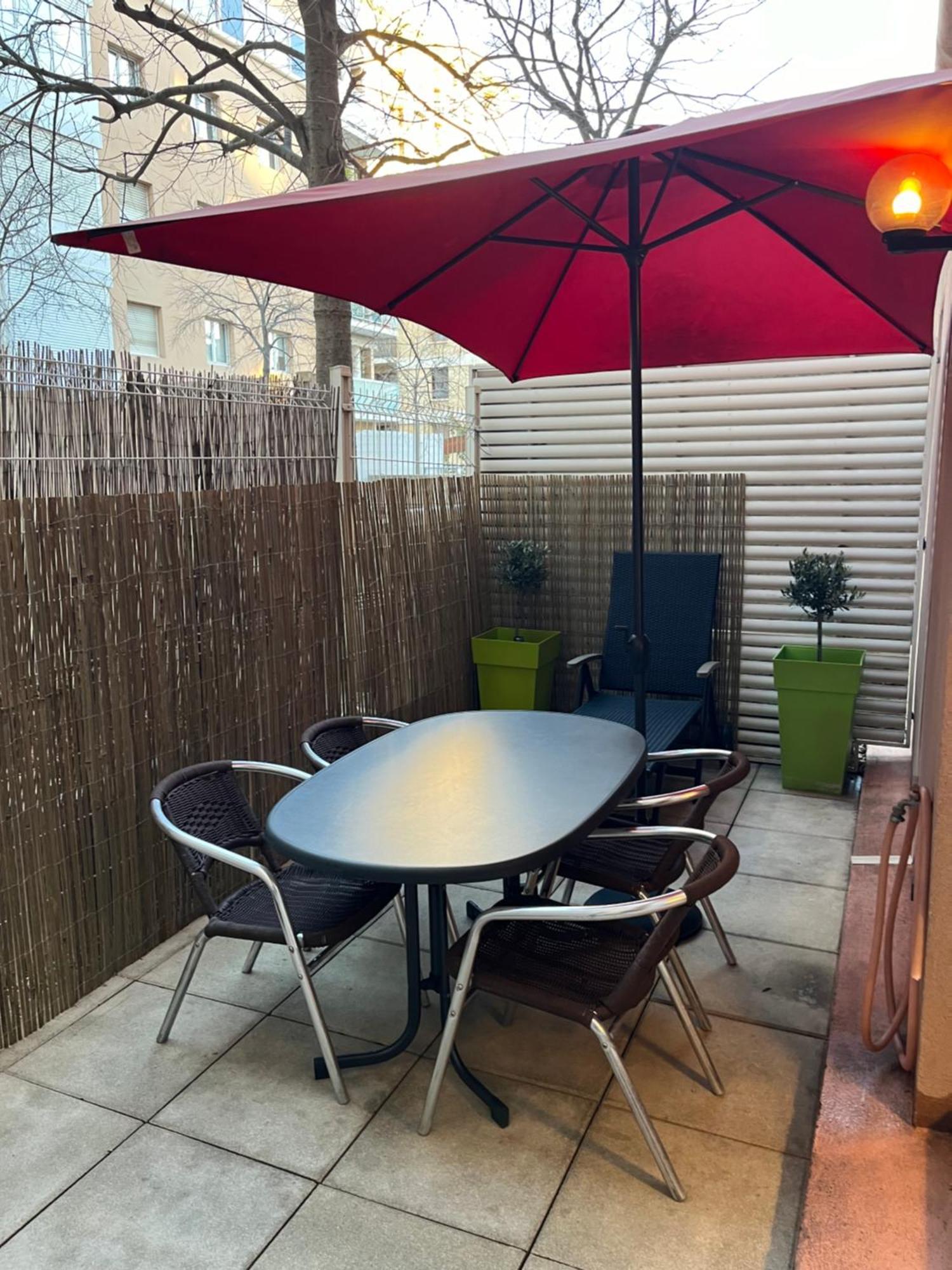 Appartement T2 Avec Terrasse Centre Ville D'Aix En Provence Екс-ан-Прованс Екстер'єр фото